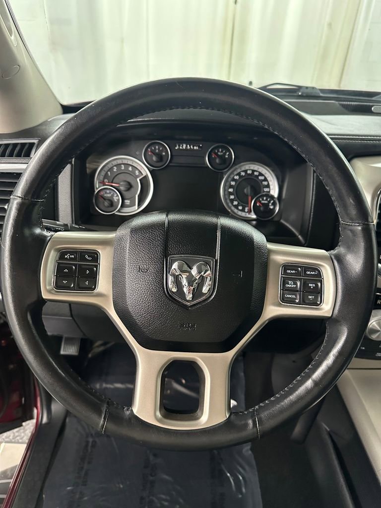Used 2018 RAM 1500 Laramie w/ Convenience Group AWD/4WD image 15