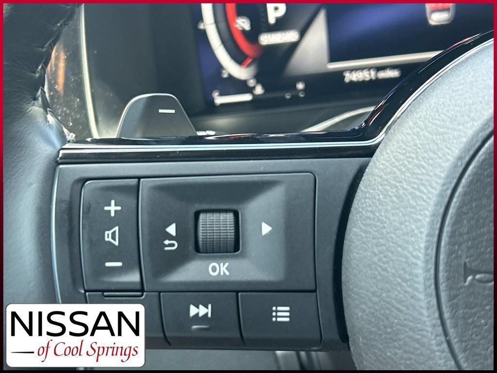 Used 2023 Nissan Pathfinder Platinum FWD image 31