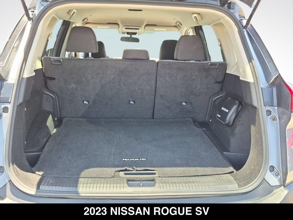 Used 2023 Nissan Rogue SV FWD image 23