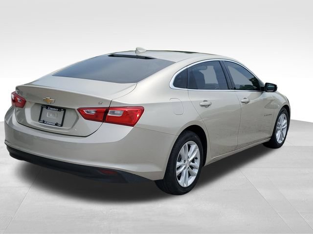 Used 2016 Chevrolet Malibu LT FWD image 4
