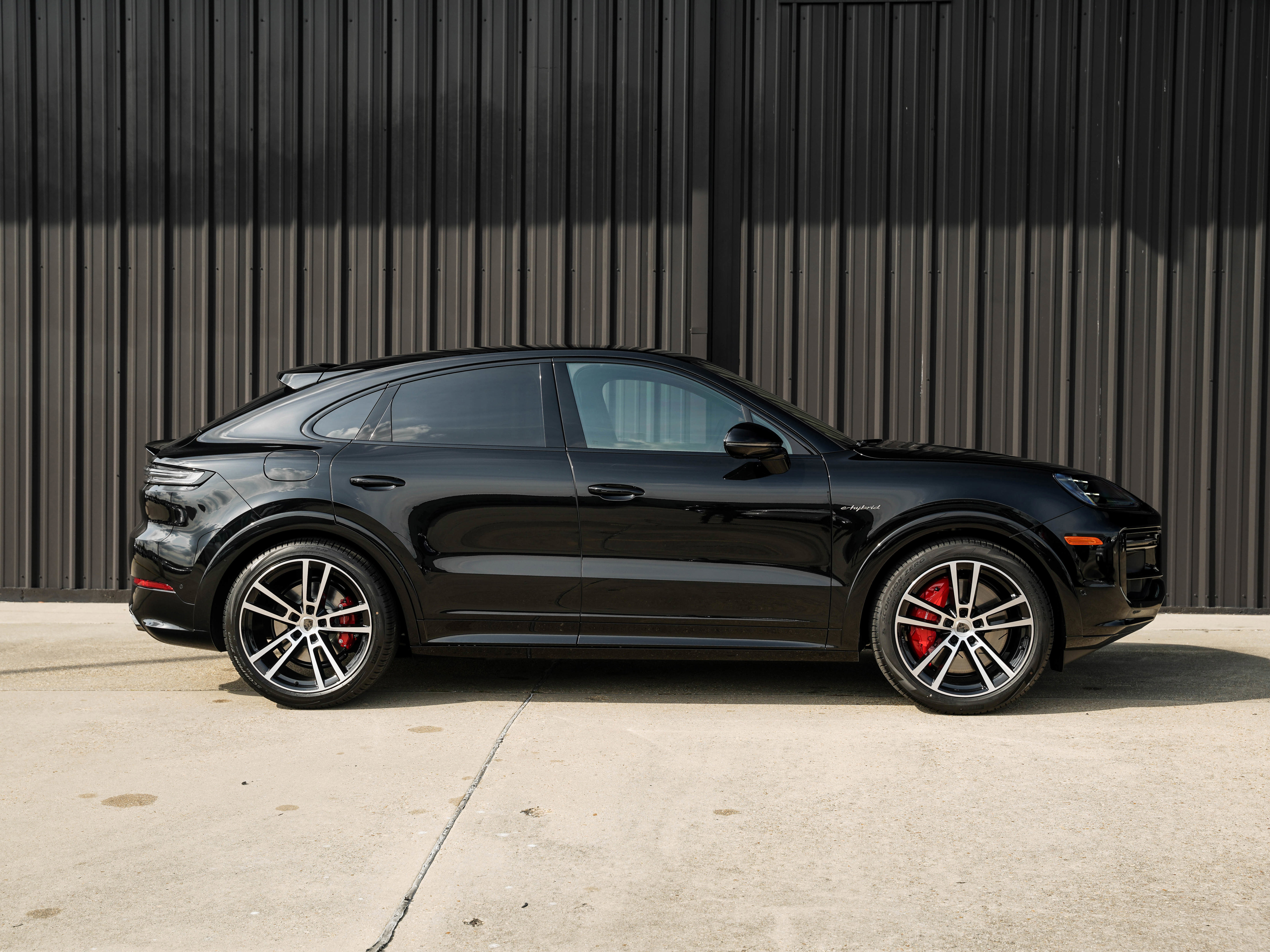 New 2026 Porsche Cayenne Turbo image 13