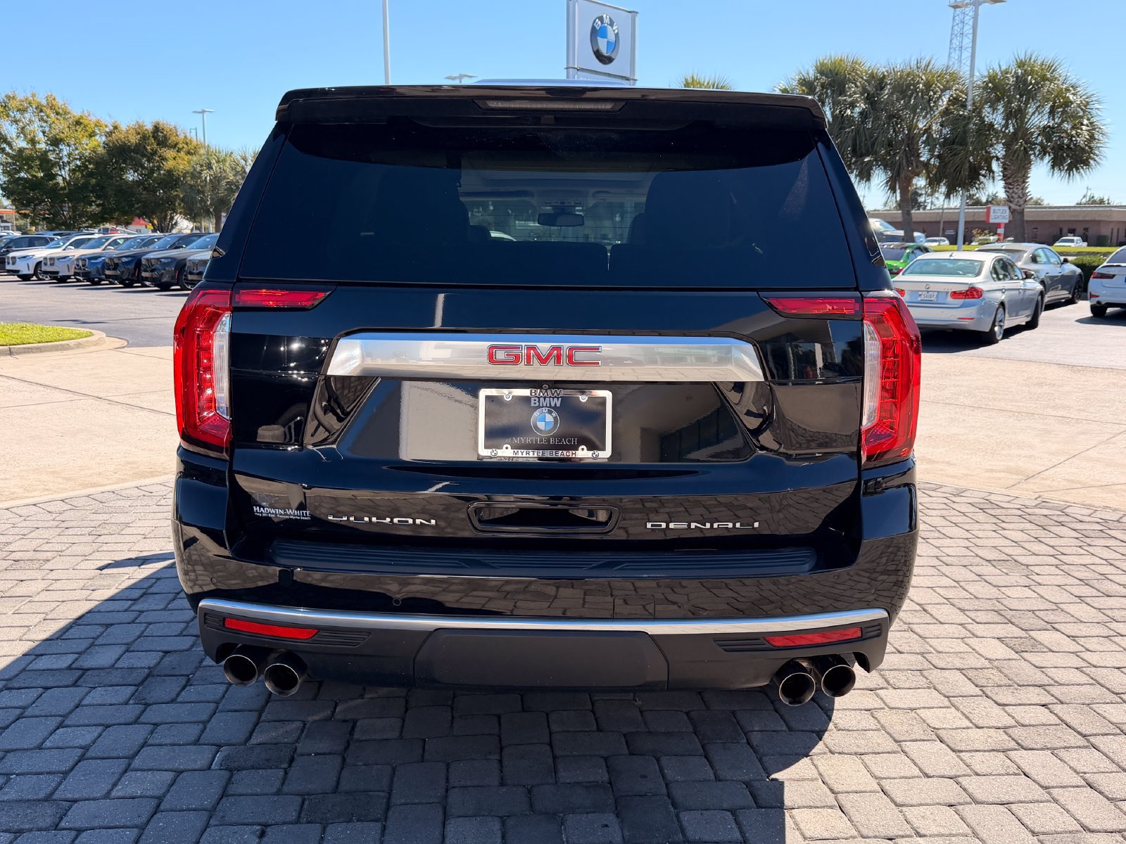 Used 2022 GMC Yukon Denali AWD/4WD image 10