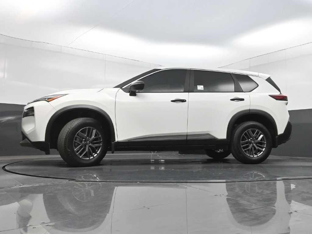 Used 2023 Nissan Rogue S FWD image 24