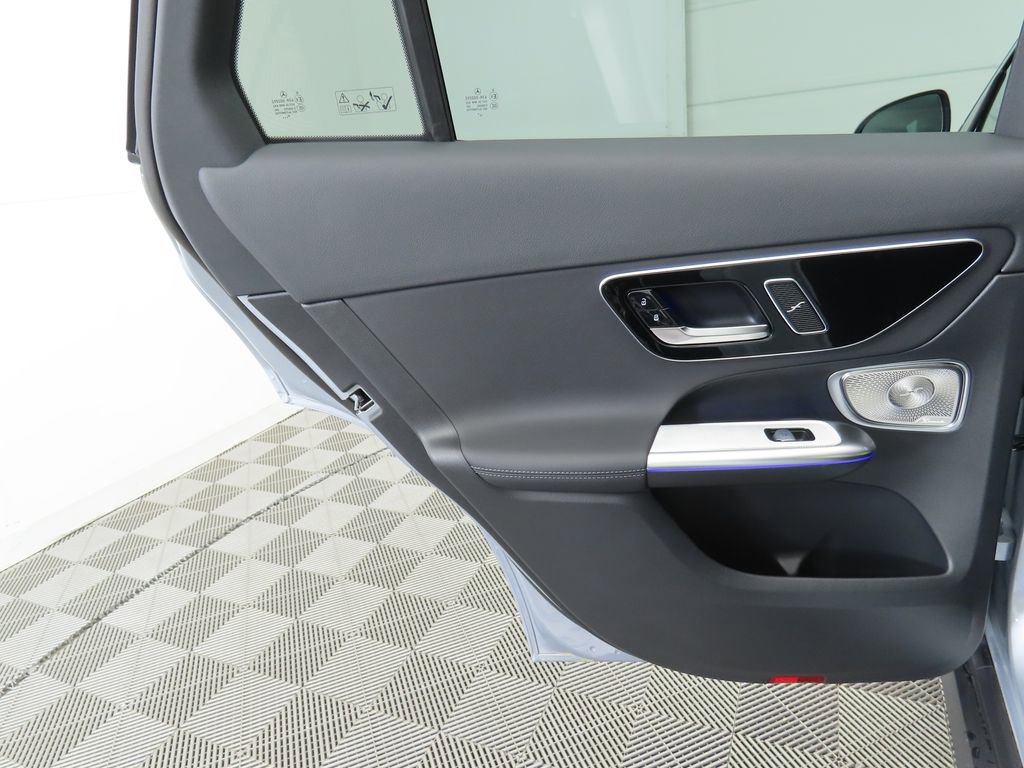 Certified 2025 Mercedes-Benz GLC 300 image 26