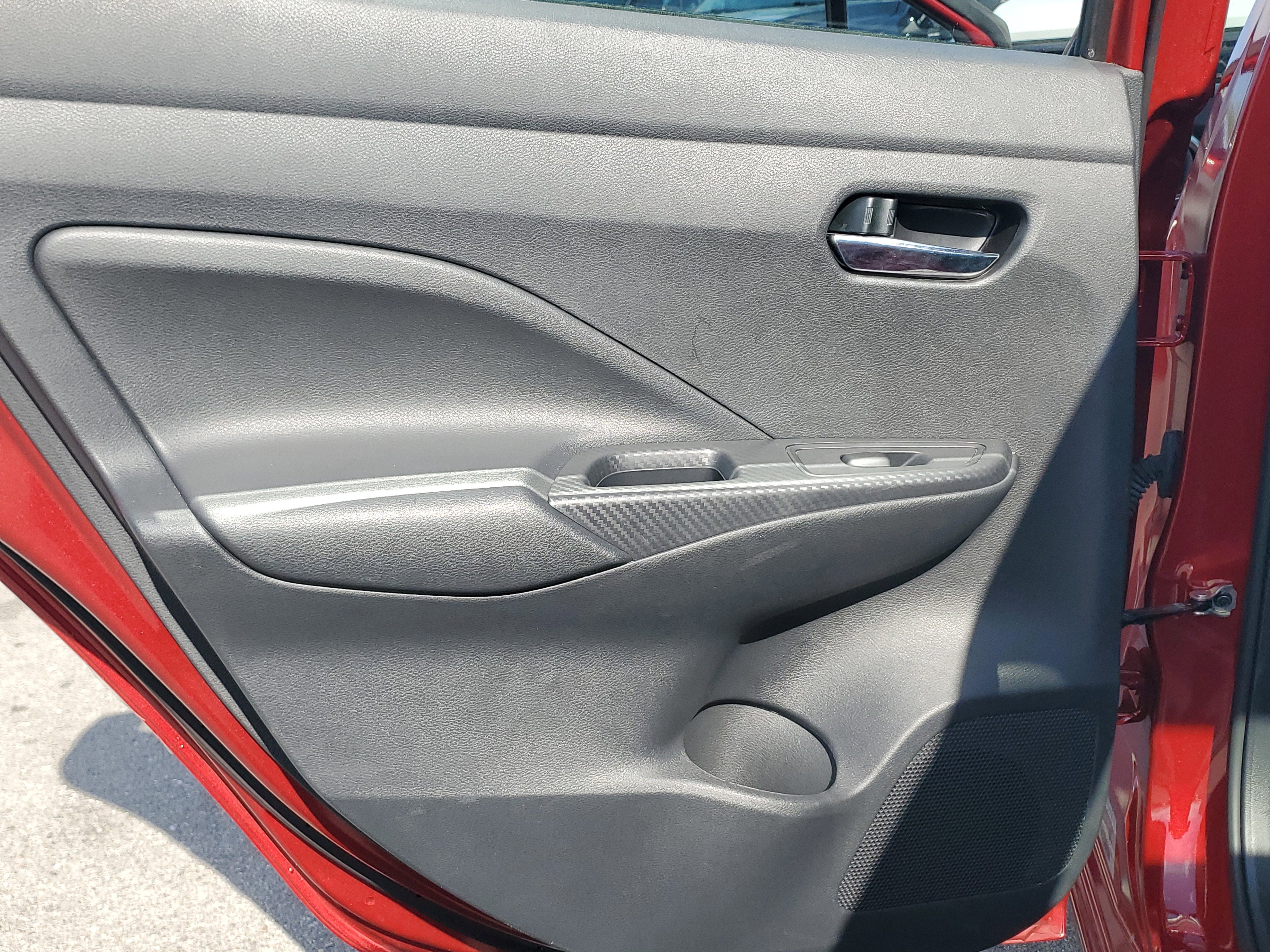 Certified 2025 Nissan Versa SV image 27