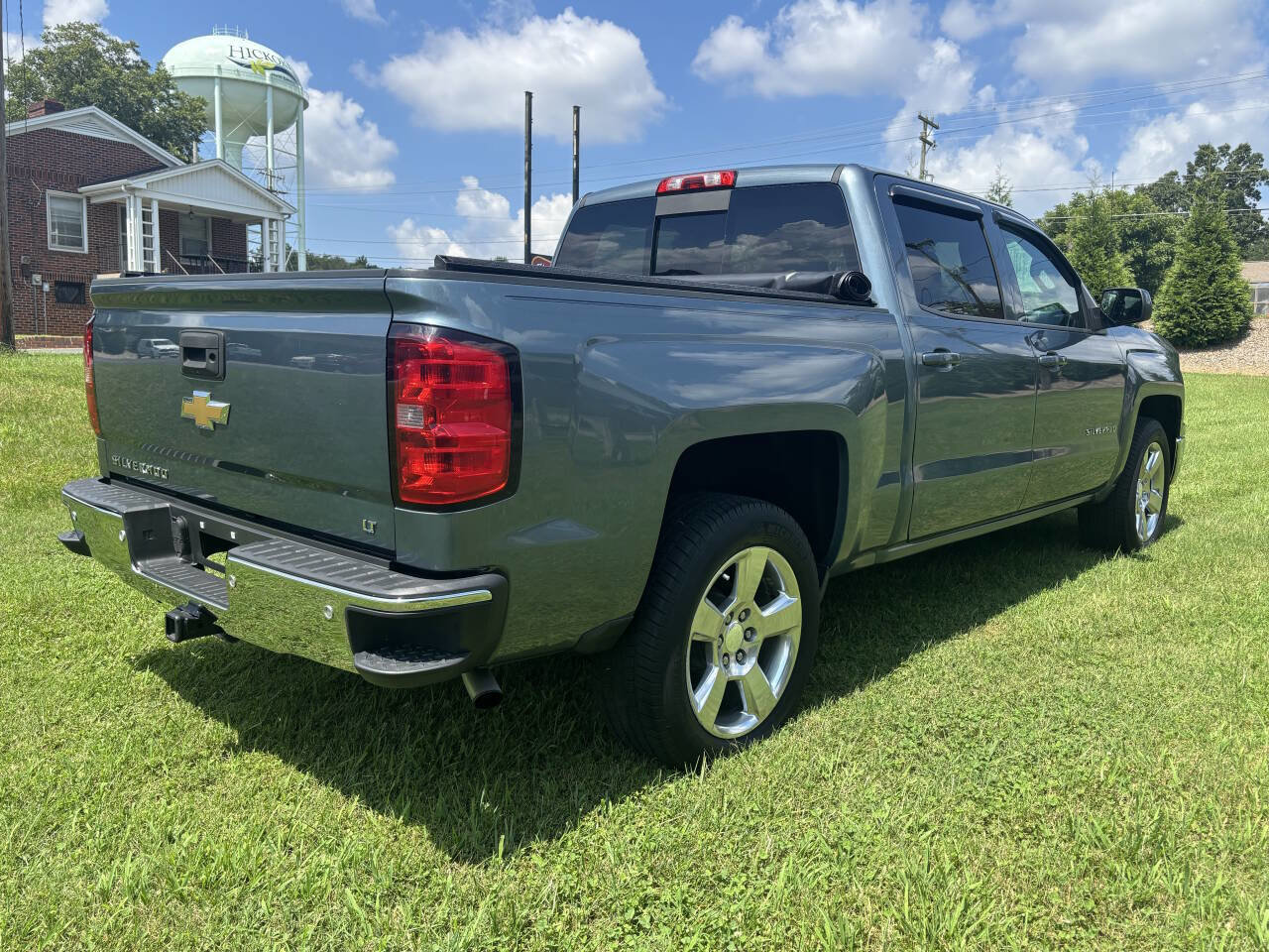 Used 2014 Chevrolet Silverado 1500 LT w/ LT Convenience Package image 4