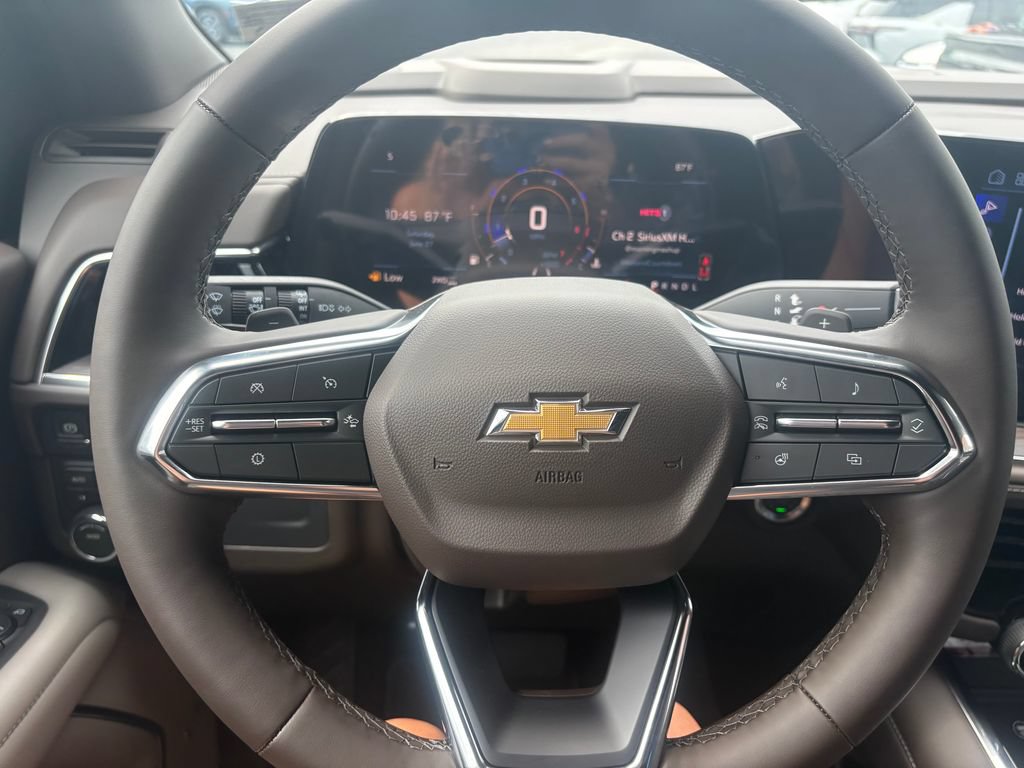 New 2026 Chevrolet Suburban LT w/ Comfort Package AWD/4WD image 7