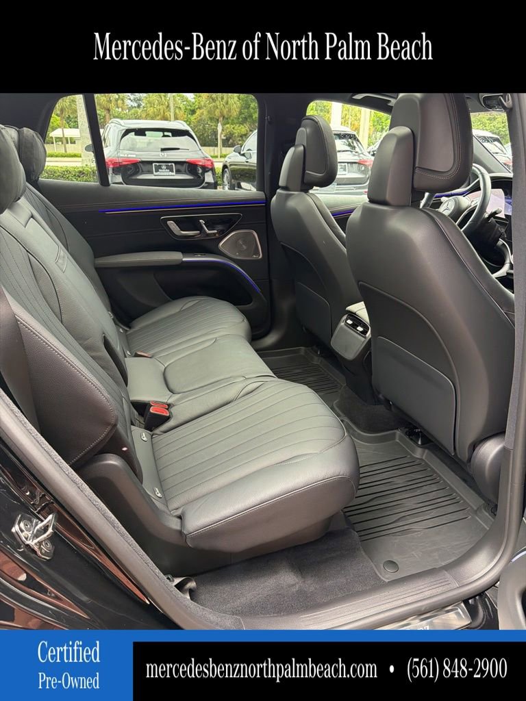 Used 2023 Mercedes-Benz EQS 580 4MATIC SUV image 11