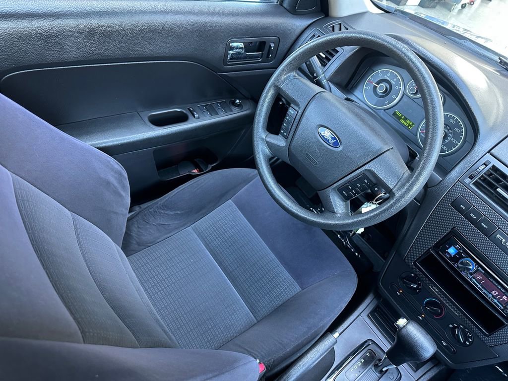 Used 2006 Ford Fusion SE image 22