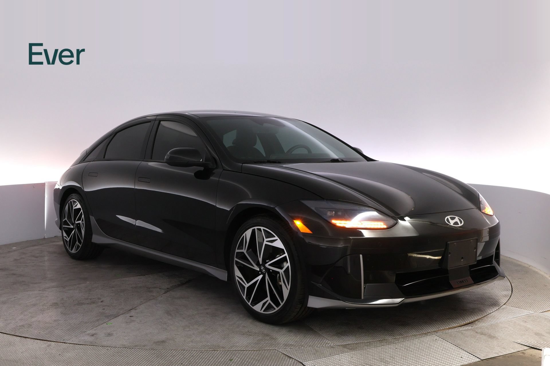 Used 2024 Hyundai Ioniq 6 SEL RWD image 13