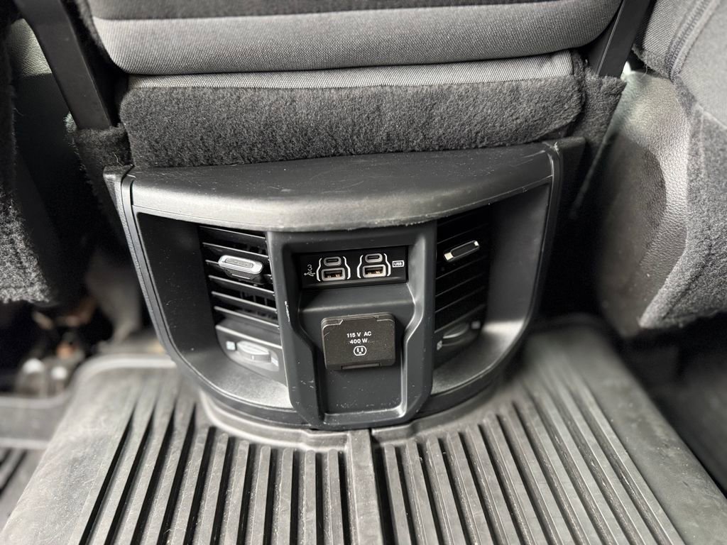 Used 2020 RAM 3500 Big Horn w/ Level 2 Equipment Group AWD/4WD image 30