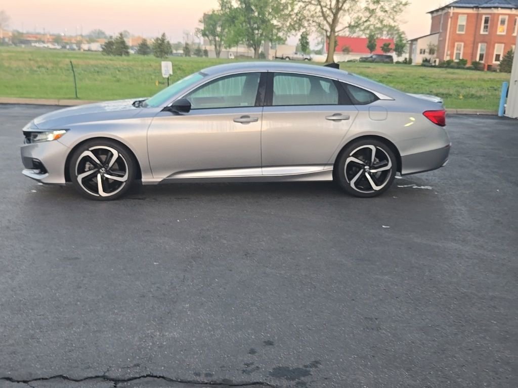 Certified 2021 Honda Accord Sport image 4