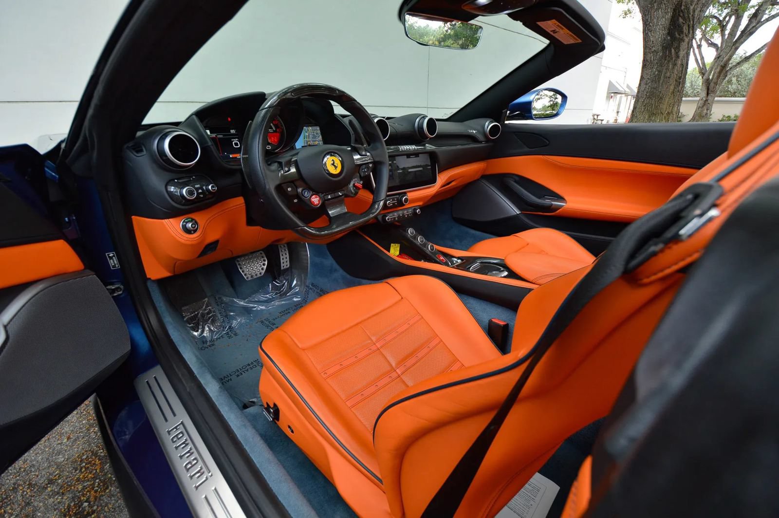 Used 2021 Ferrari Portofino M RWD image 33