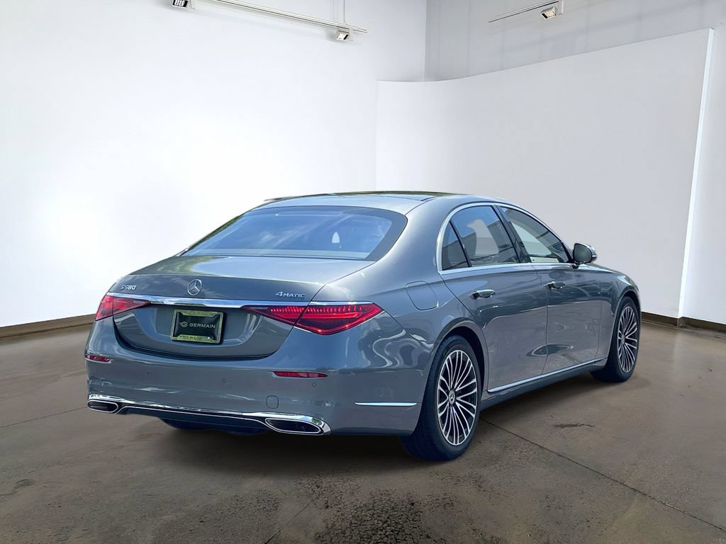 Used 2022 Mercedes-Benz S 580 4MATIC Sedan image 4