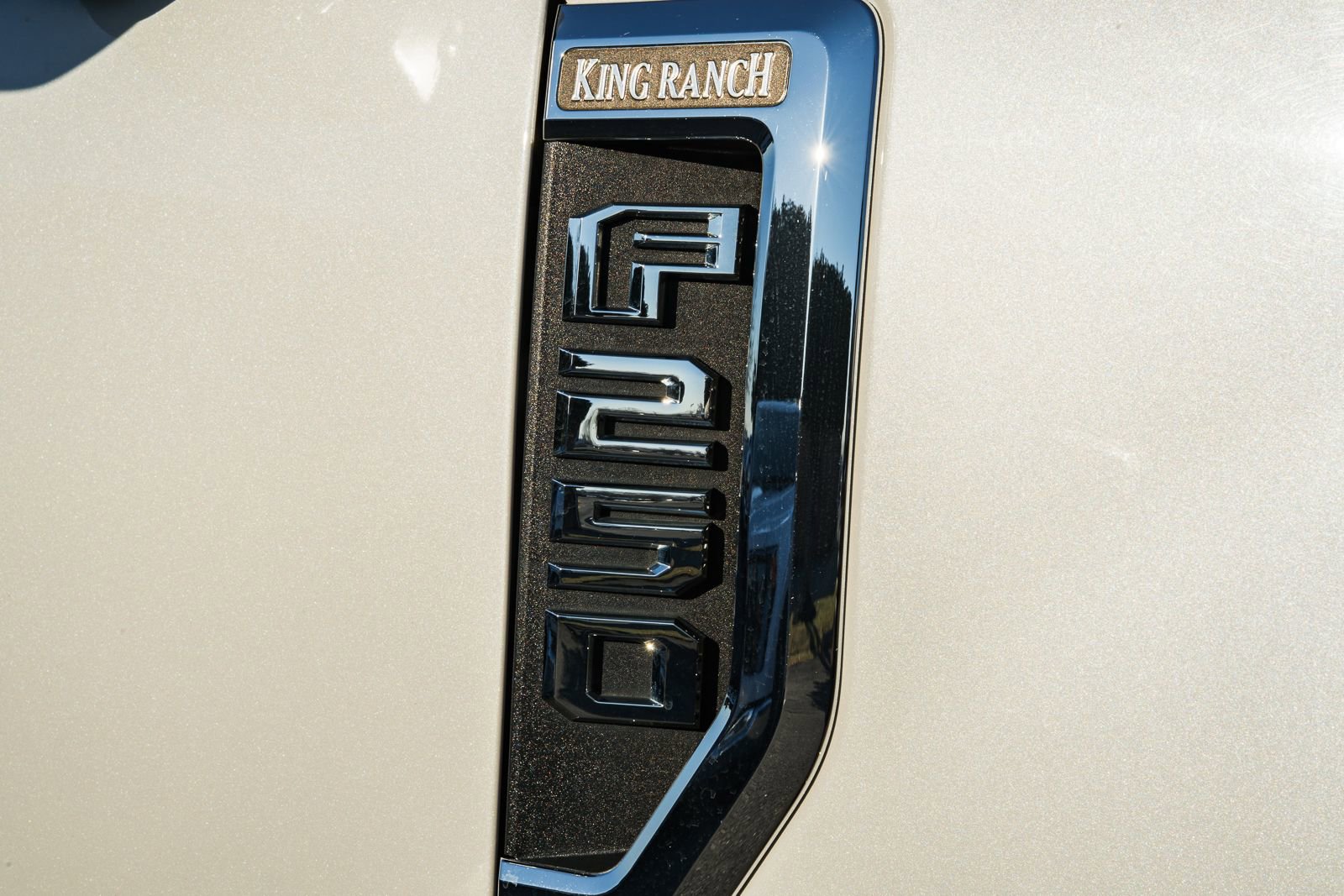 Certified 2019 Ford F250 King Ranch w/ King Ranch Ultimate Package image 18