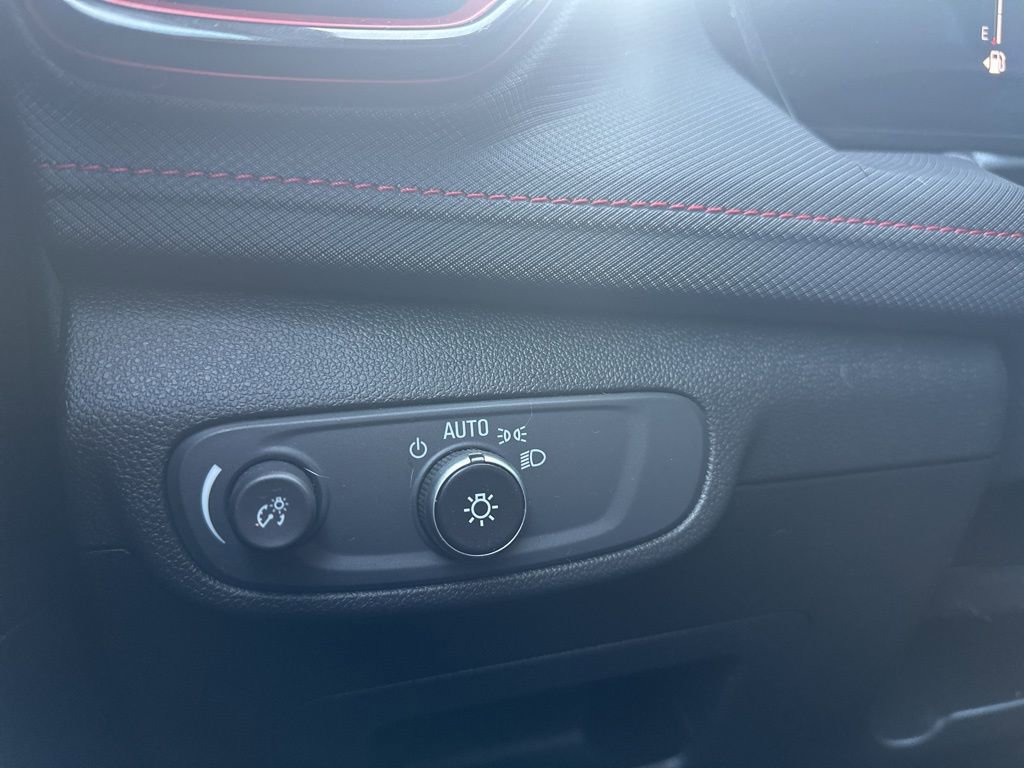 Certified 2024 Chevrolet TrailBlazer RS w/ Driver Confidence Package image 20