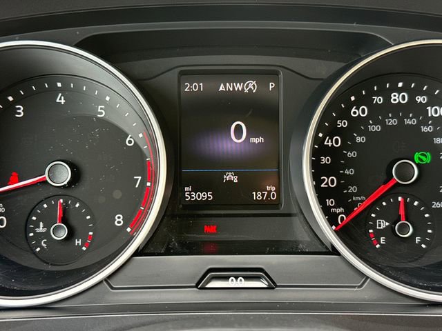 Certified 2021 Volkswagen Tiguan SE w/ Panoramic Sunroof Package image 44