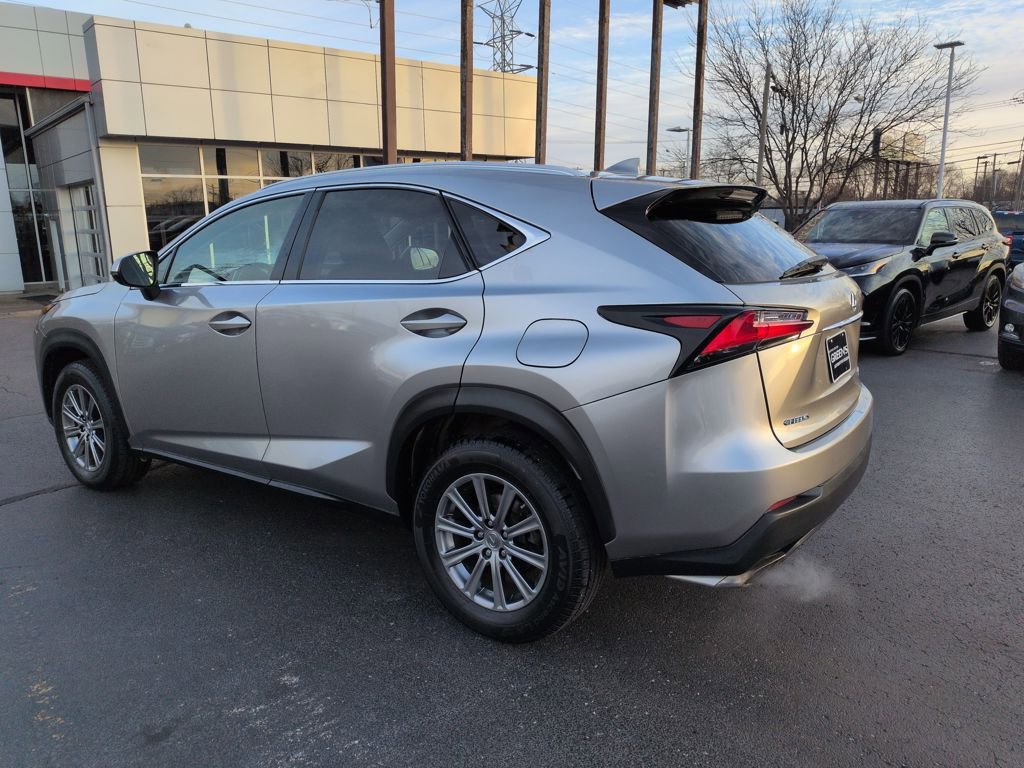 Used 2016 Lexus NX 200t 200t image 3