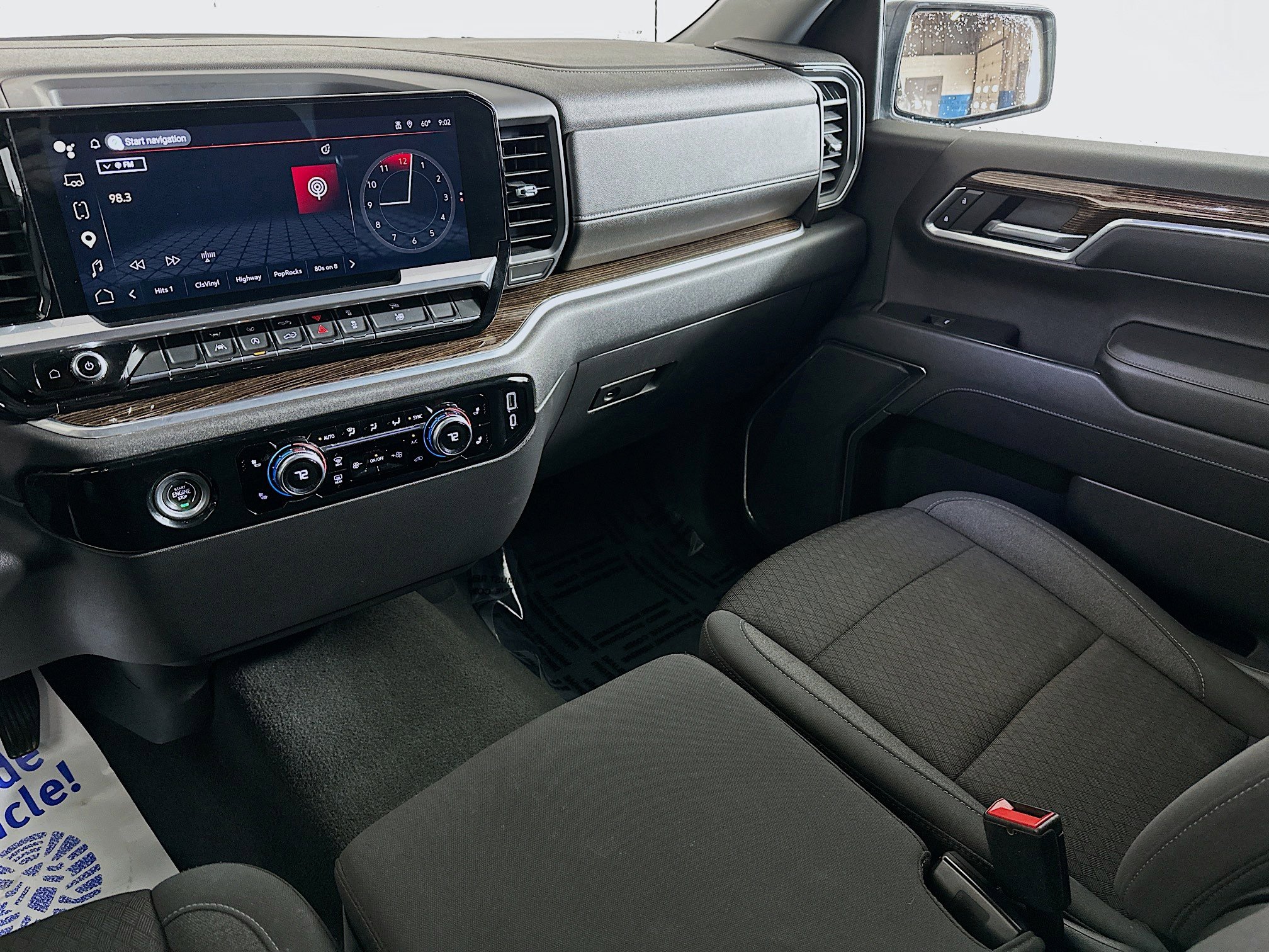 Used 2022 GMC Sierra 1500 Elevation image 21