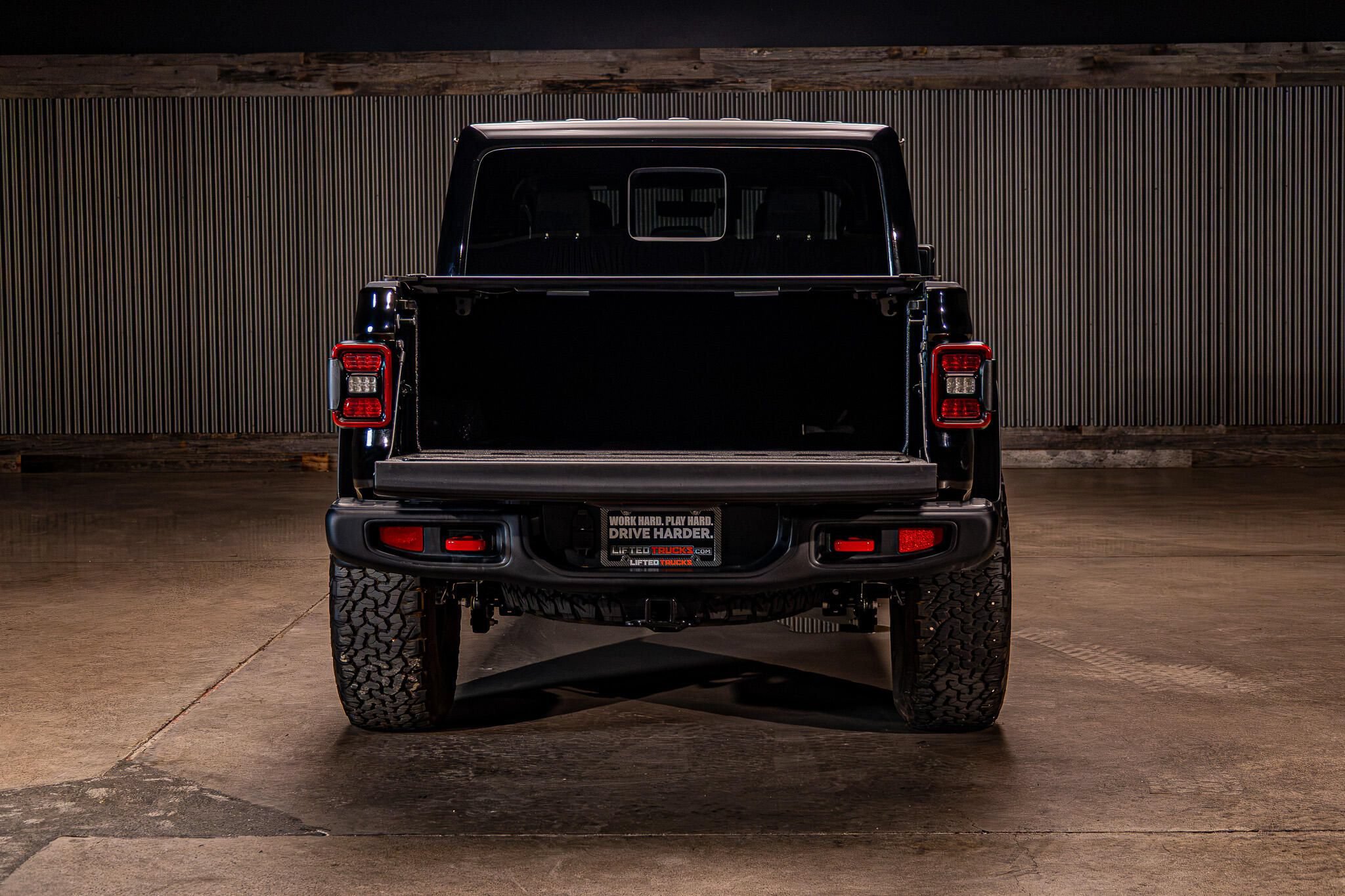 Used 2022 Jeep Gladiator Rubicon w/ LED Lighting Group AWD/4WD image 8