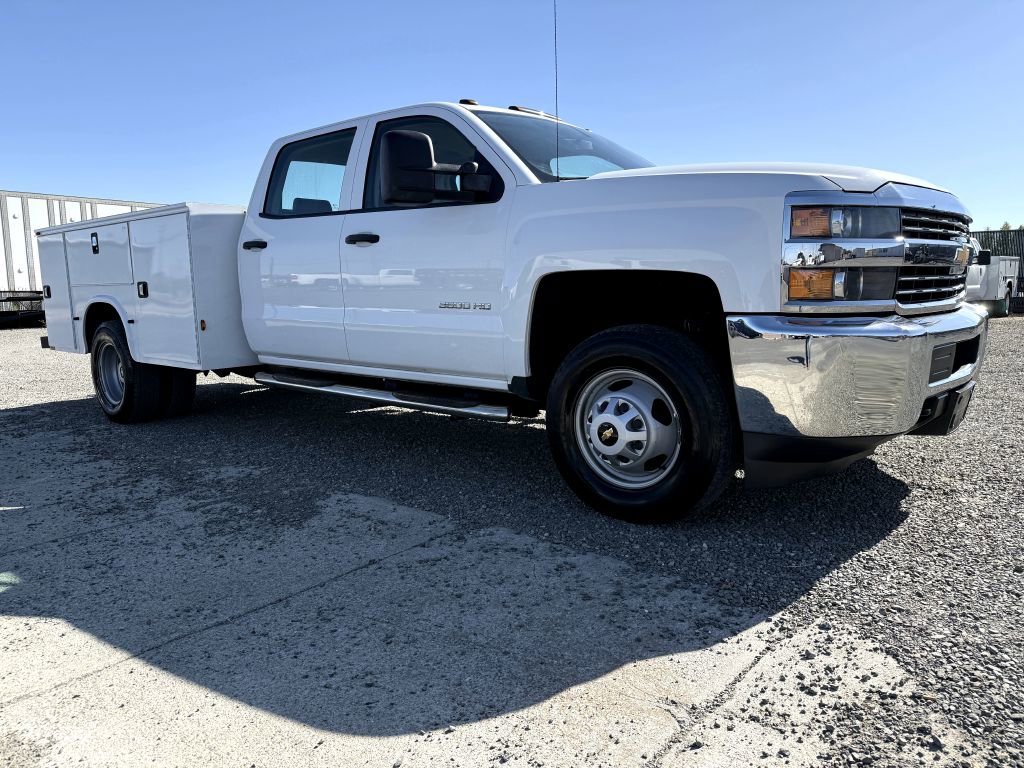 Used 2015 Chevrolet Silverado 3500 W/T image 4