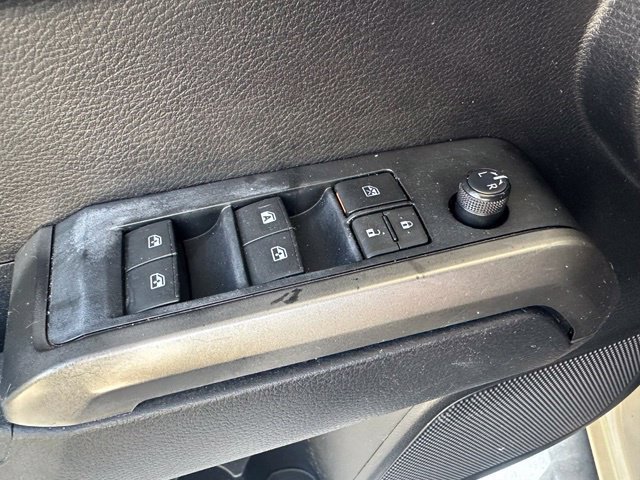 Used 2019 Toyota Tacoma SR5 RWD image 25