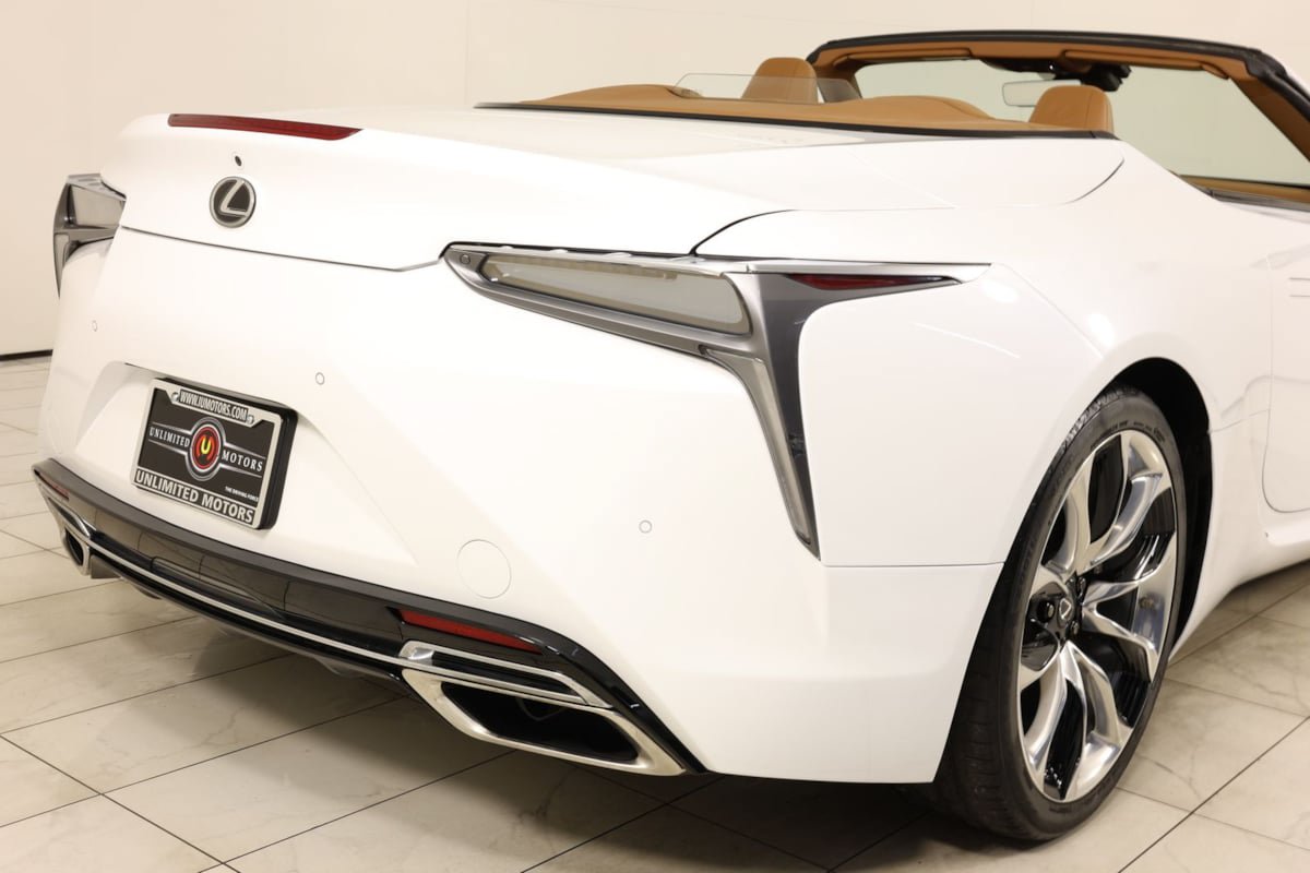 Used 2022 Lexus LC 500 Convertible w/ Touring Package RWD image 50