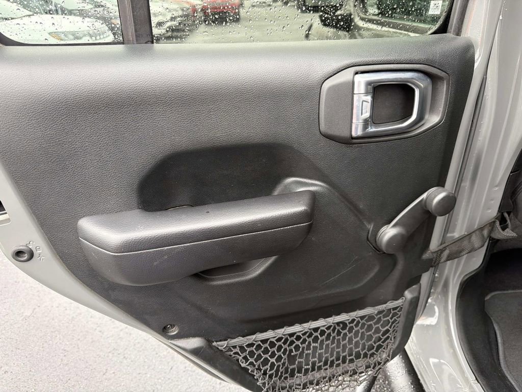 Used 2021 Jeep Wrangler Unlimited Sport image 14