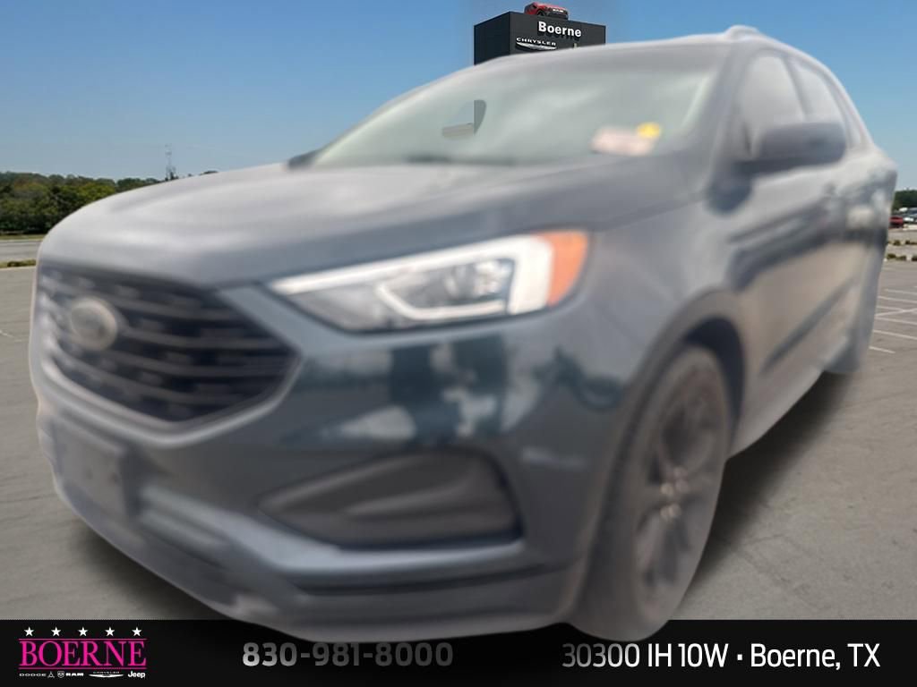 Used 2024 Ford Edge SE w/ Black Appearance Package image 3
