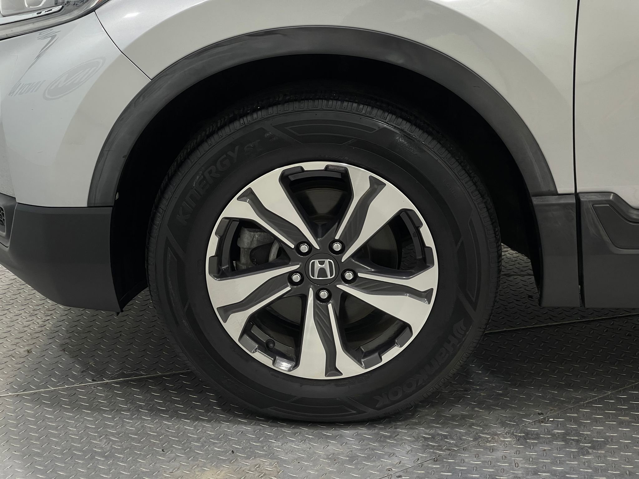 Used 2017 Honda CR-V LX image 31