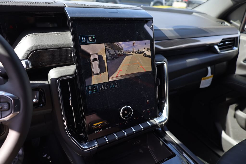 New 2026 GMC Yukon Elevation AWD/4WD image 15