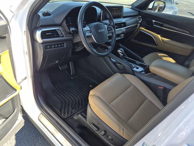 Used 2022 Kia Telluride SX w/ Towing Package image 21