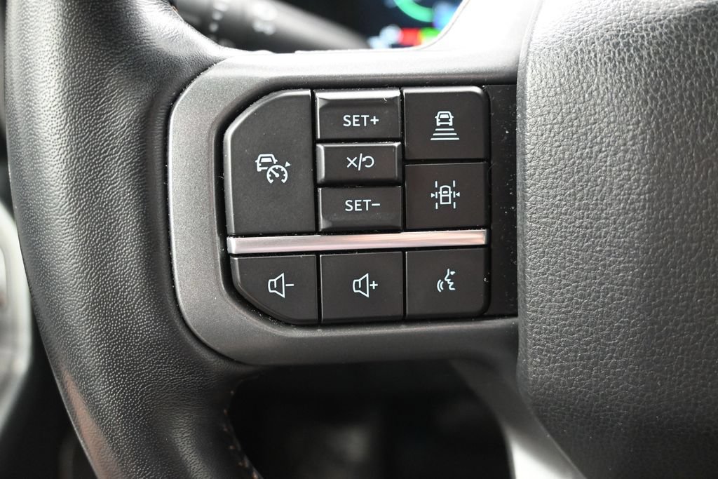 Used 2022 Ford F150 Lightning Lariat AWD/4WD image 28