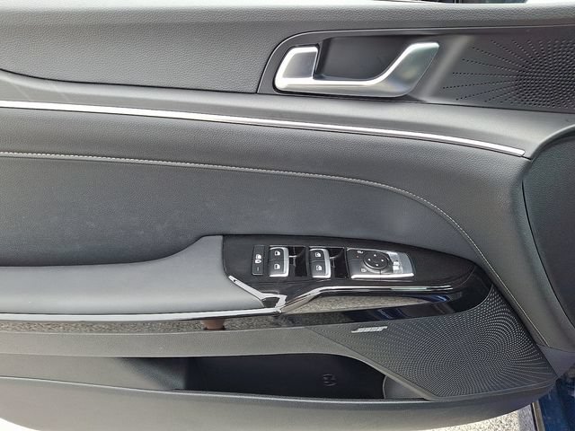 Used 2025 Kia K5 GT-Line w/ GT-Line Premium Package FWD image 17