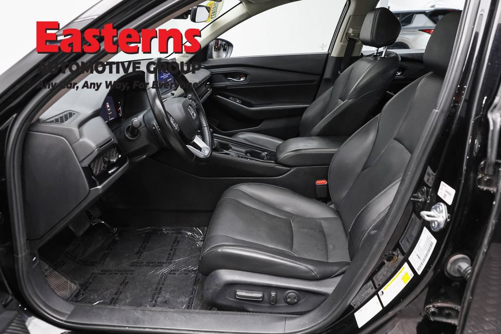 Used 2023 Honda Accord Touring image 14