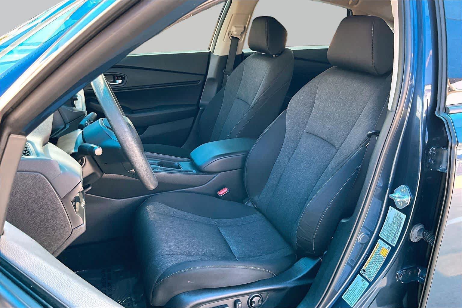 Used 2023 Honda Accord EX image 8