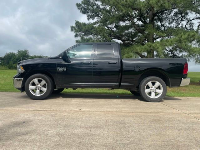 Used 2024 RAM 1500 Classic SLT AWD/4WD image 5