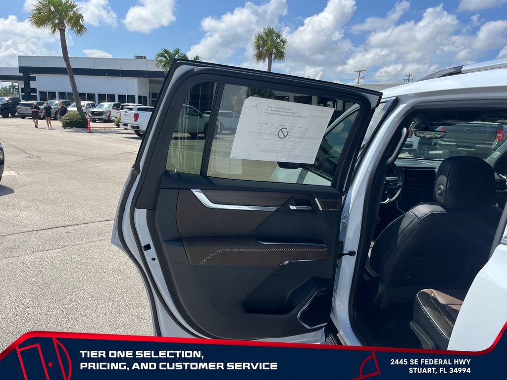 New 2026 GMC Acadia Denali Ultimate AWD/4WD image 30