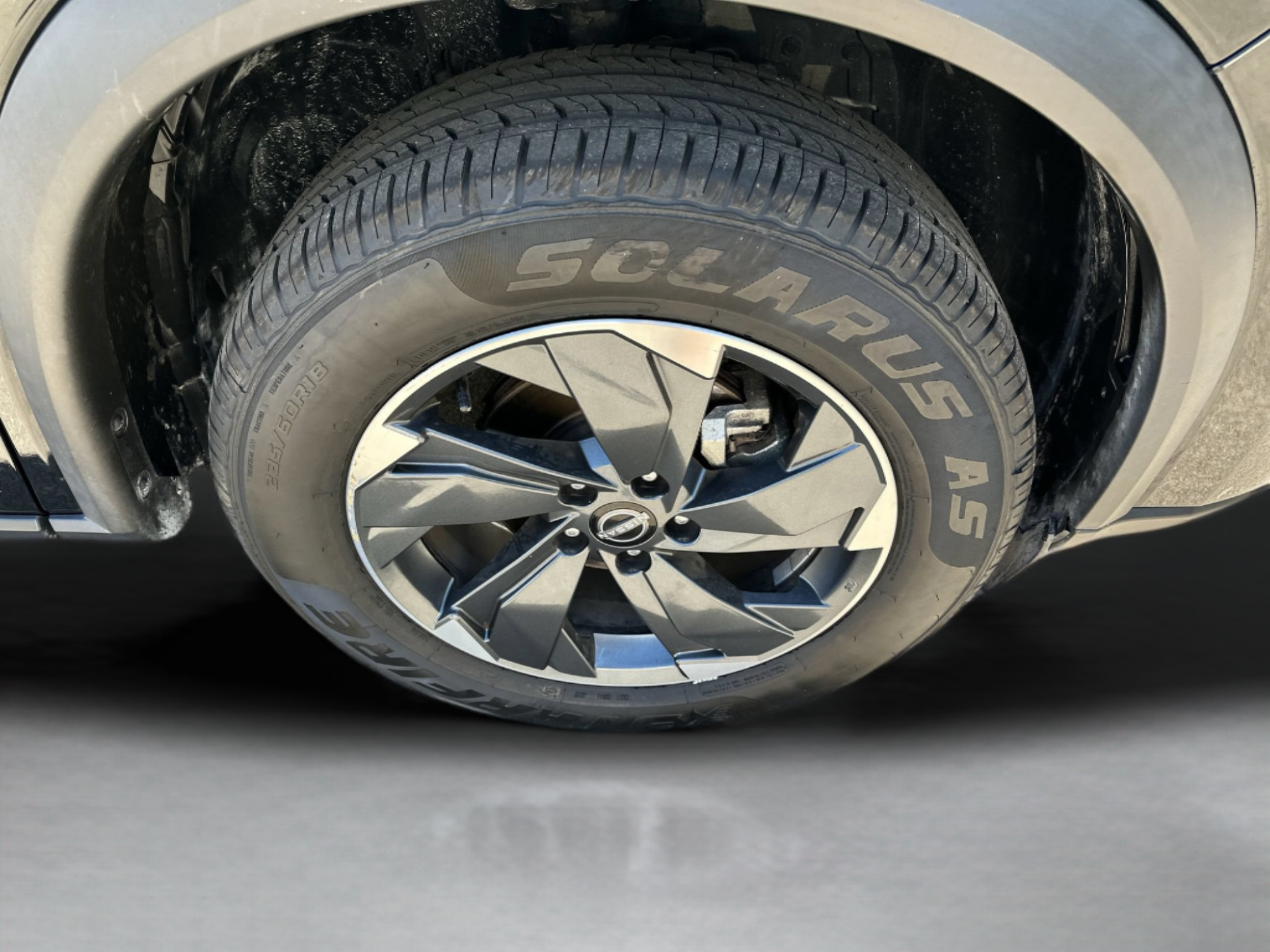 Used 2024 Nissan Rogue SV AWD/4WD image 28