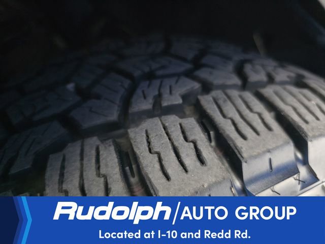 Used 2025 Nissan Pathfinder Rock Creek AWD/4WD image 35