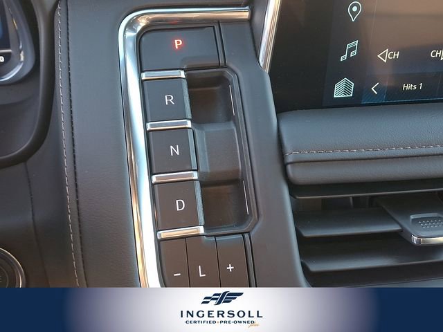 Used 2024 Chevrolet Suburban High Country image 19