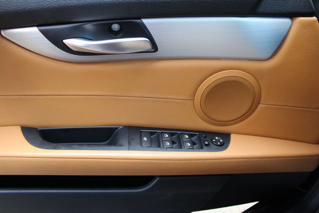 Used 2014 BMW Z4 sDrive28i RWD image 10
