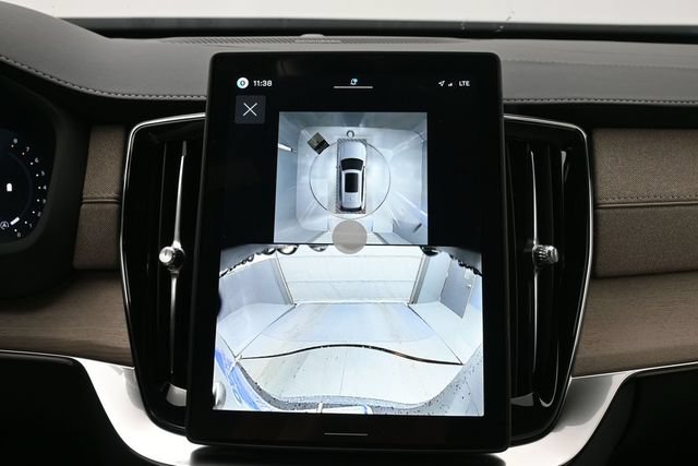 New 2027 Volvo XC90 B6 Plus AWD/4WD image 23