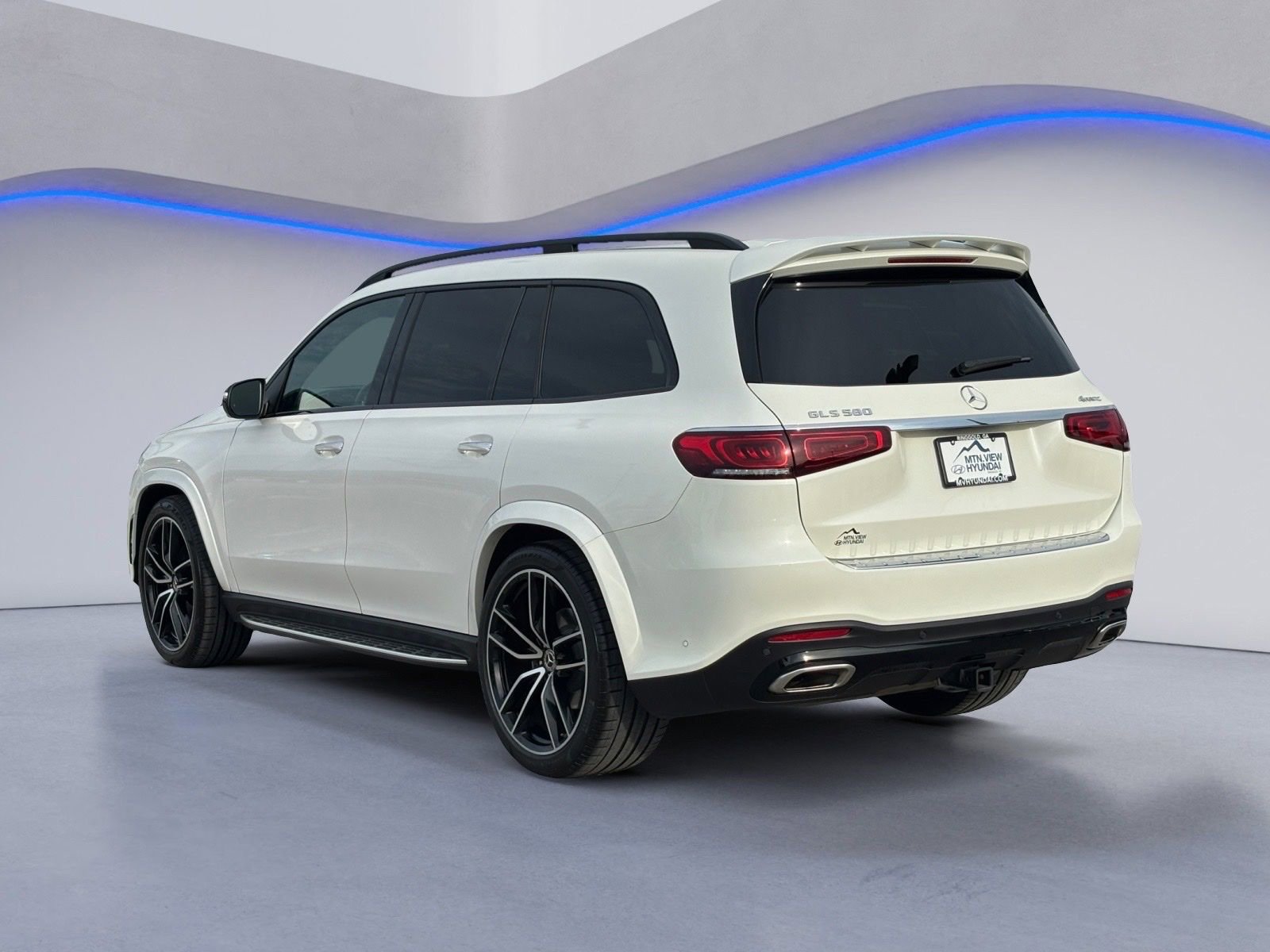 Used 2020 Mercedes-Benz GLS 580 4MATIC image 3