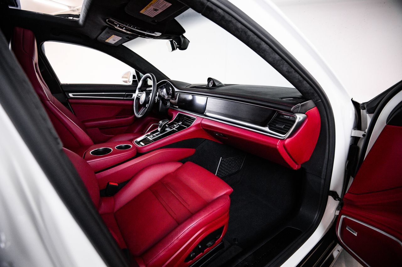 Certified 2022 Porsche Panamera GTS AWD/4WD image 27
