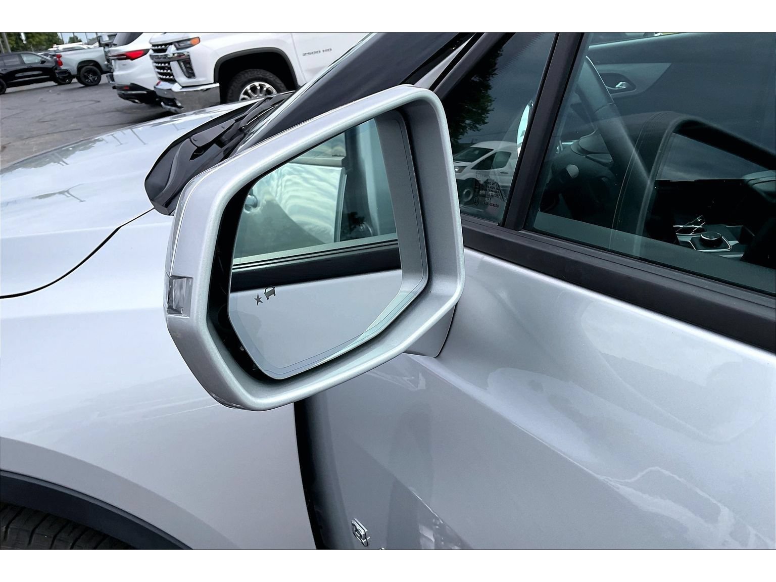 Used 2019 Chevrolet Blazer LT AWD/4WD image 32