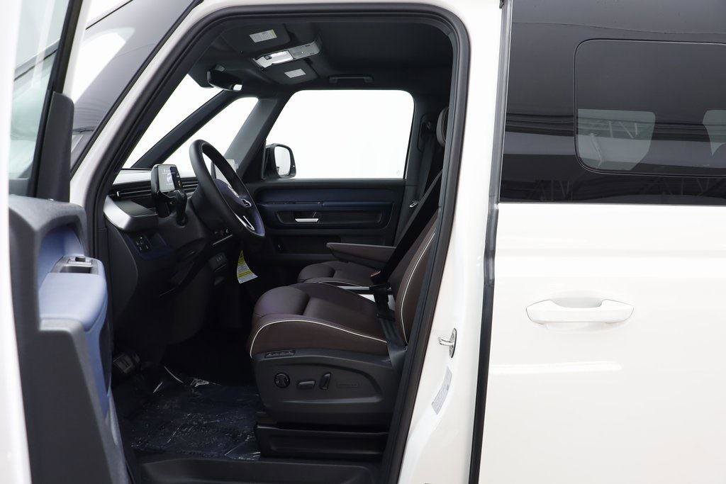 New 2025 Volkswagen ID. Buzz Pro S image 6