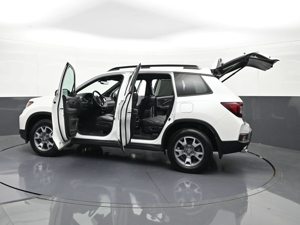 Used 2022 Honda Passport TrailSport image 42