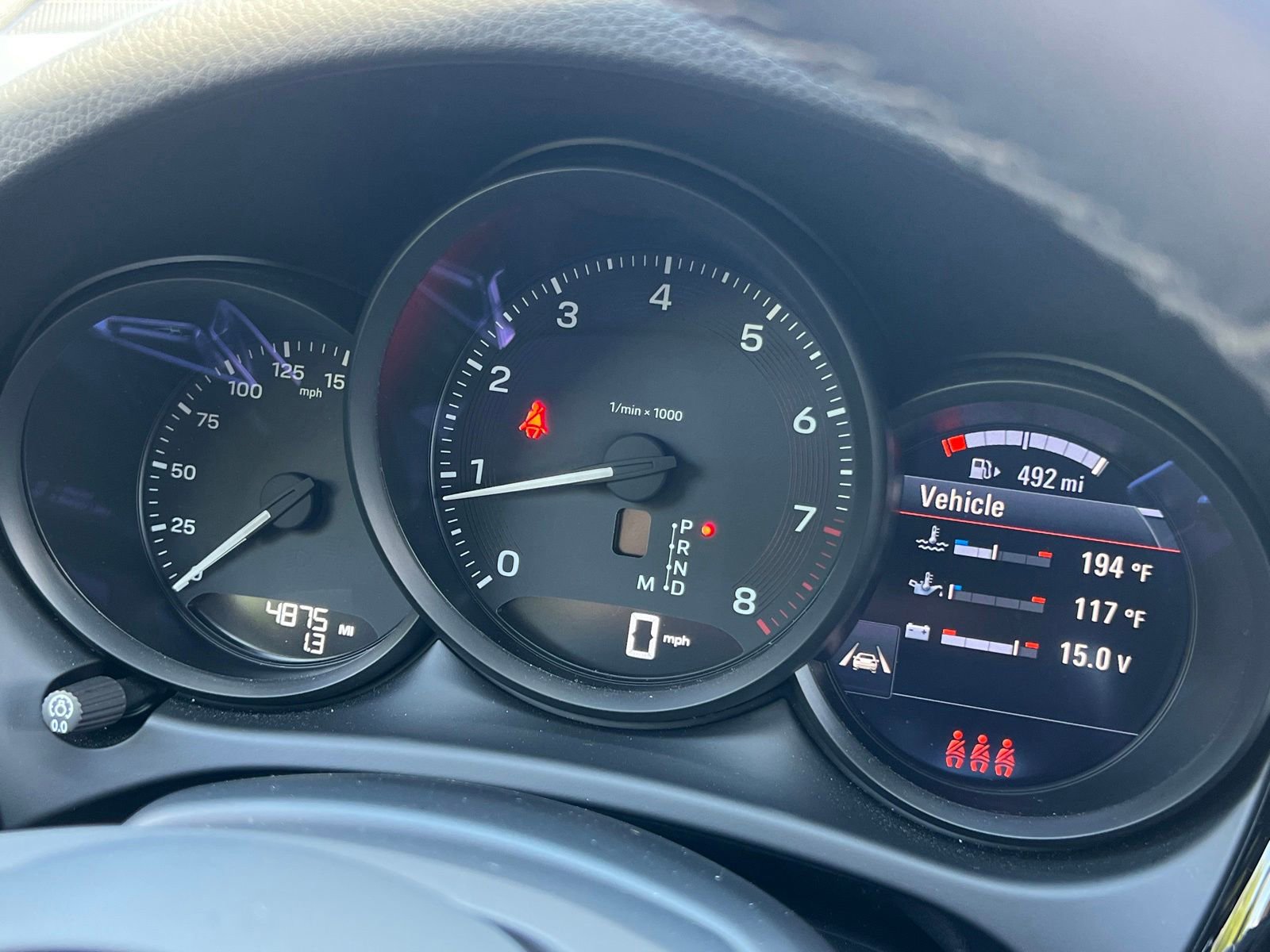 Certified 2025 Porsche Macan AWD/4WD image 25