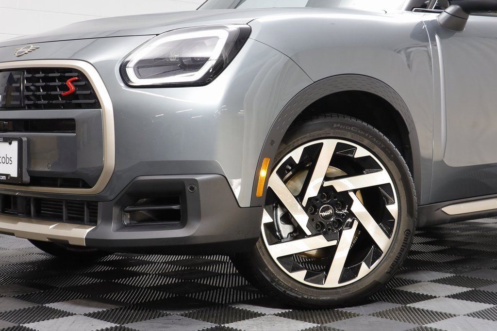 Certified 2025 MINI Cooper Countryman S image 3